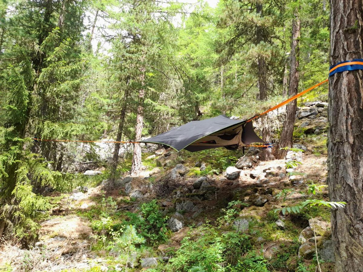 Baumzelte Robis Waldspielpark Hotel Grächen Екстериор снимка